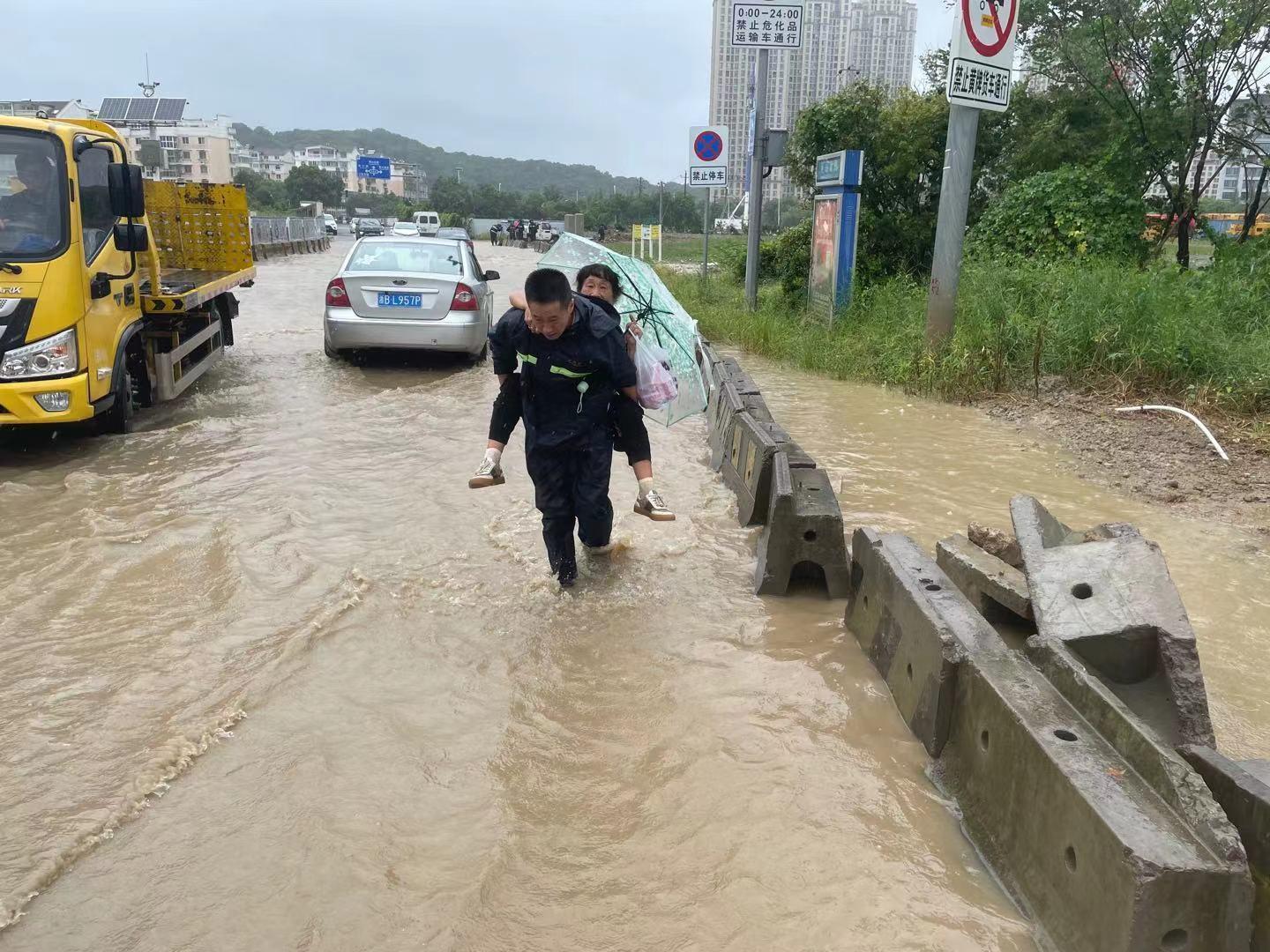 宁波台风最新消息及影响概述