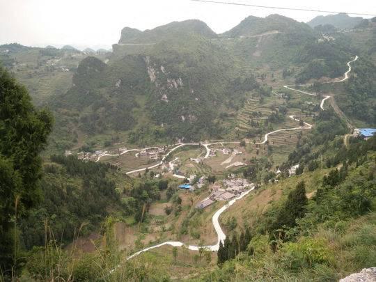 东山村重塑乡村繁华，引领地方发展新篇章启动项目